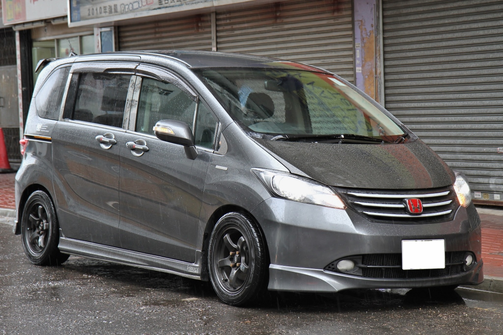 Honda freed 7 мест
