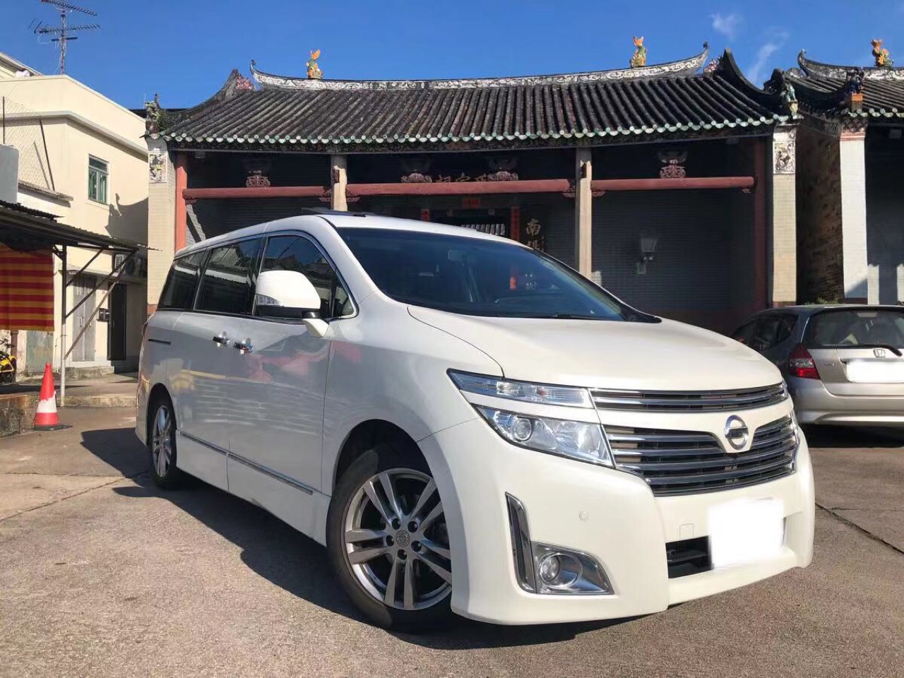 日产nissan elgrand highway star
