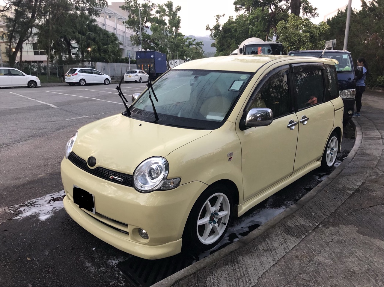 Тойота сиента в тюнинге фото 2004 TOYOTA SIENTA Ref No.0120061681 Used Cars for Sale