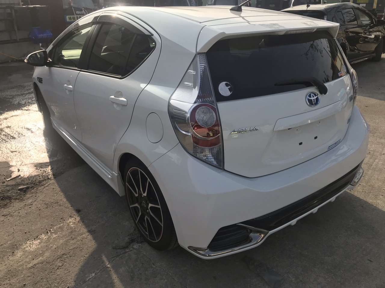 丰田toyota prius c gs