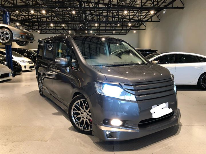Honda stepwgn rk1
