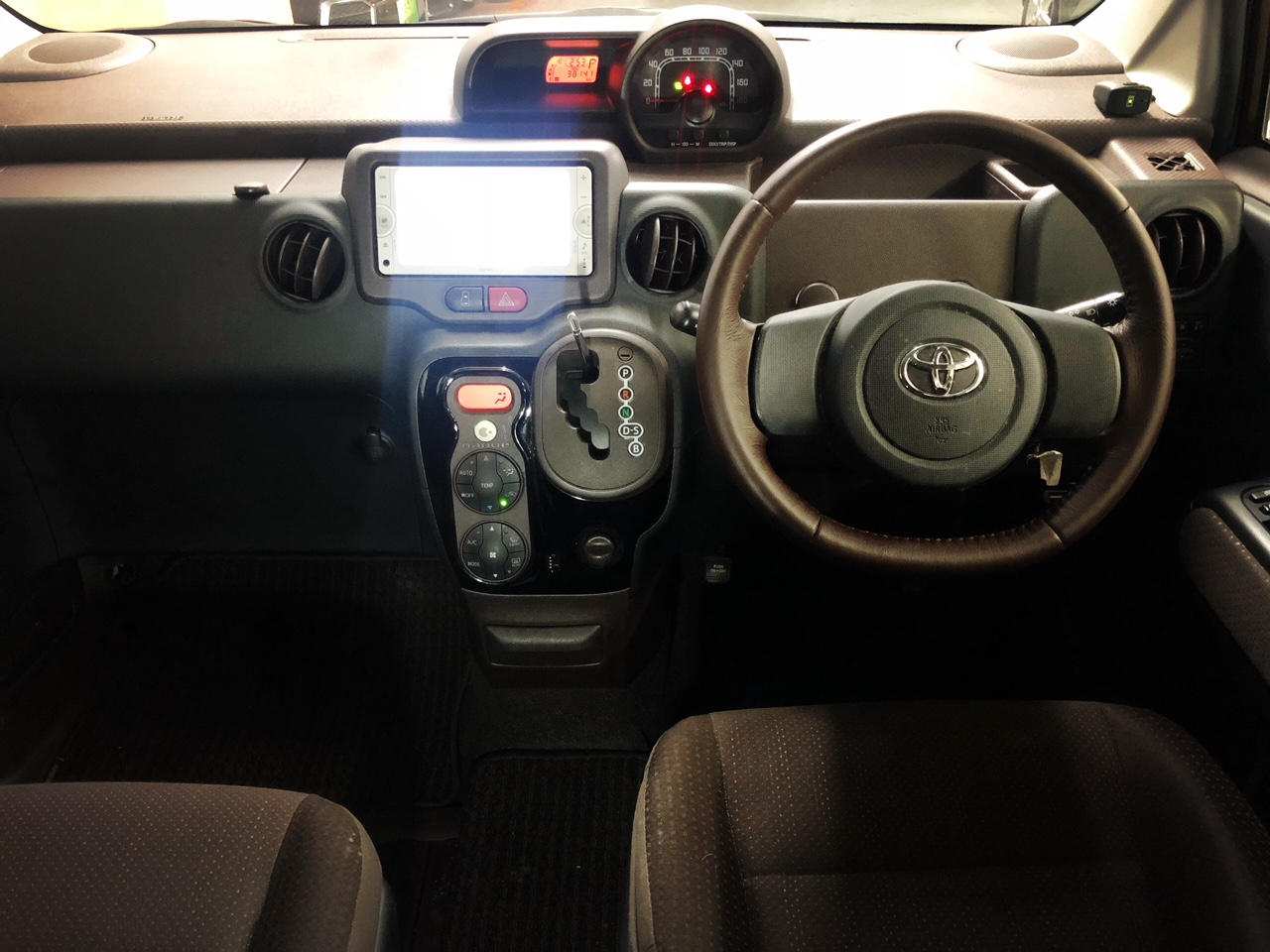 丰田toyota spade porte