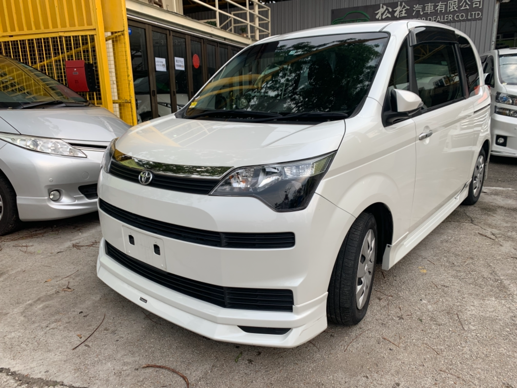 丰田toyota spade modellista