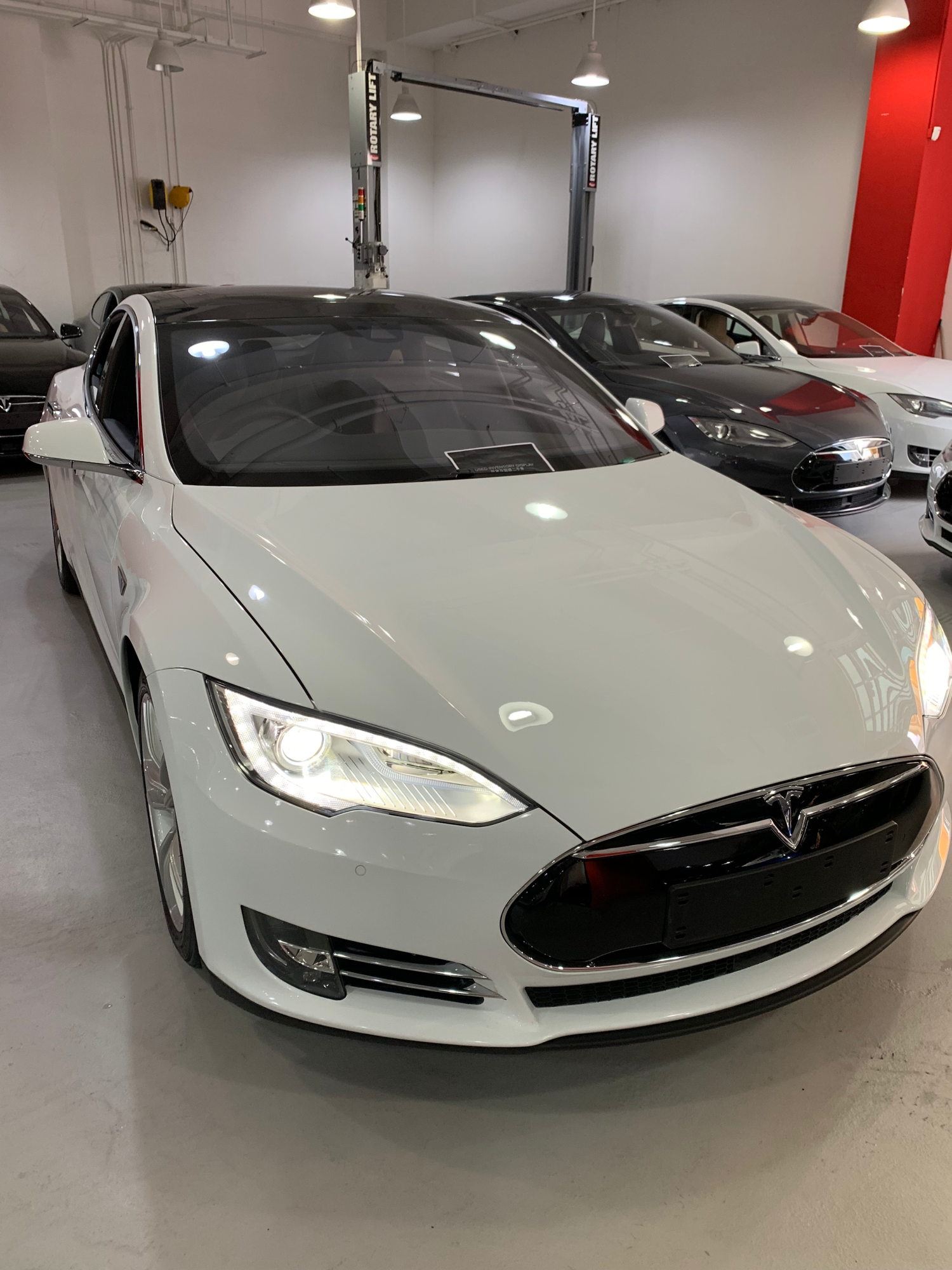 特斯拉 tesla model s 85kwh dual motor