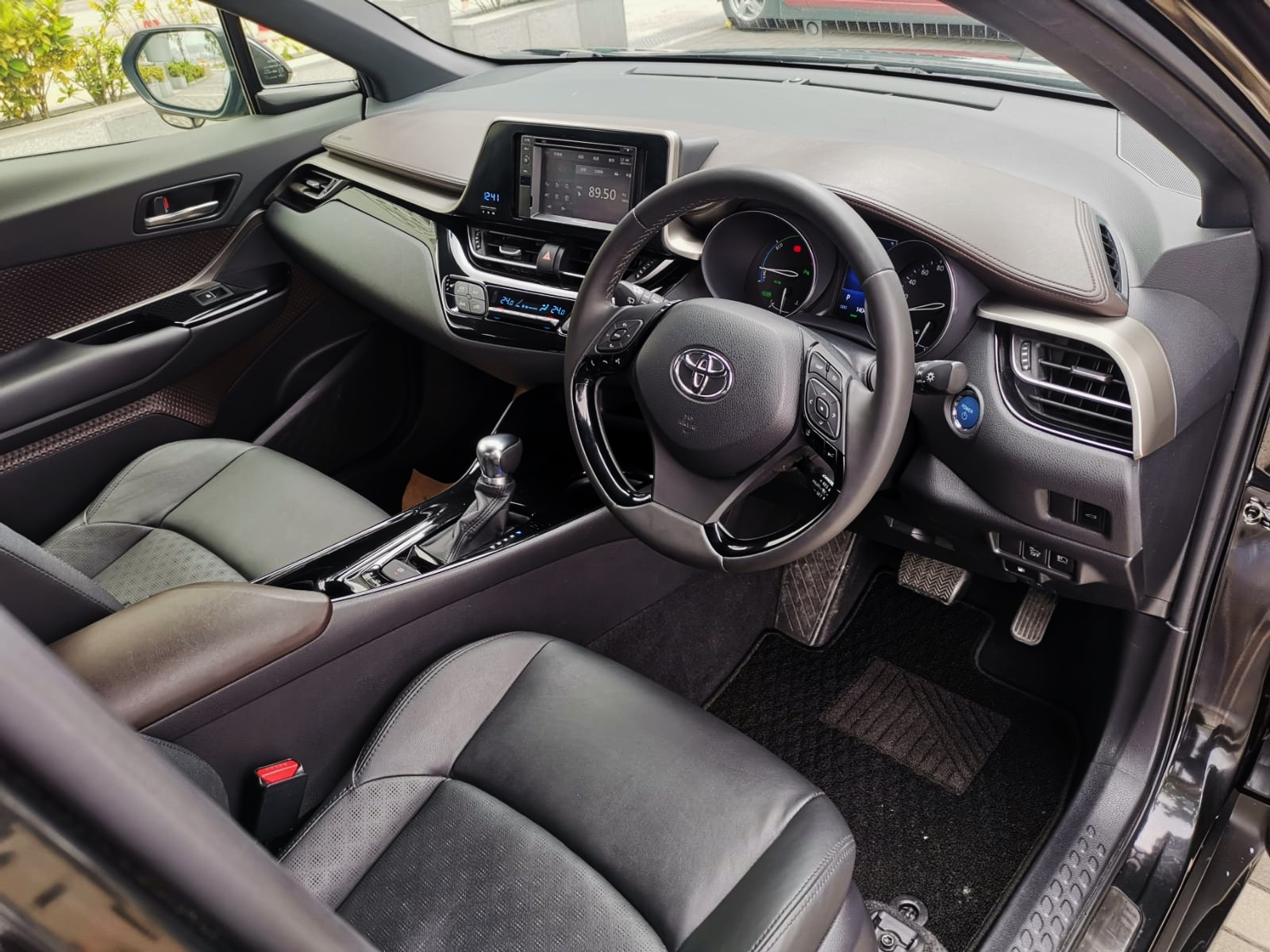 丰田toyota chr hybrid - price.com.hk 汽车买卖平台