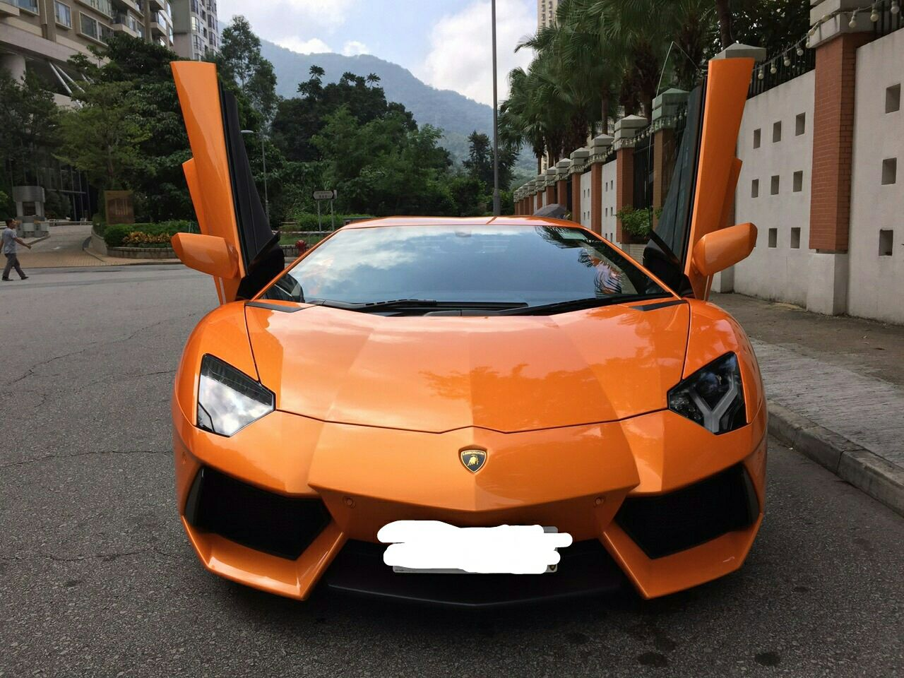 林宝坚尼 lamborghini aventador lp7004