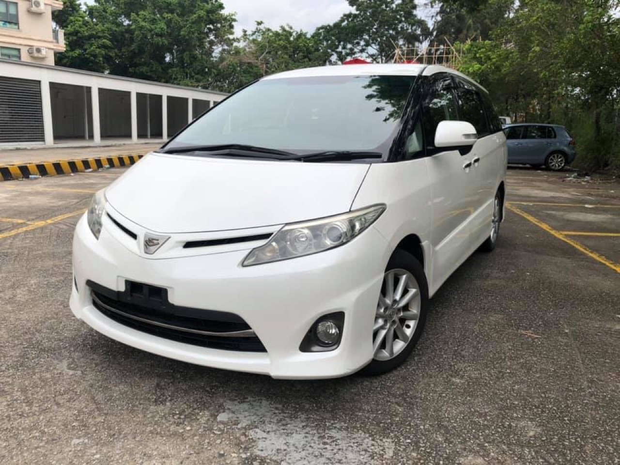 丰田toyota estima aeras