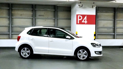 polo sunroof price