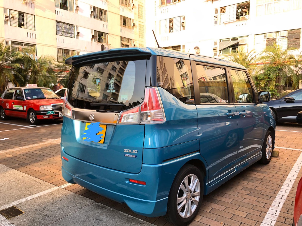 Suzuki solio hybrid