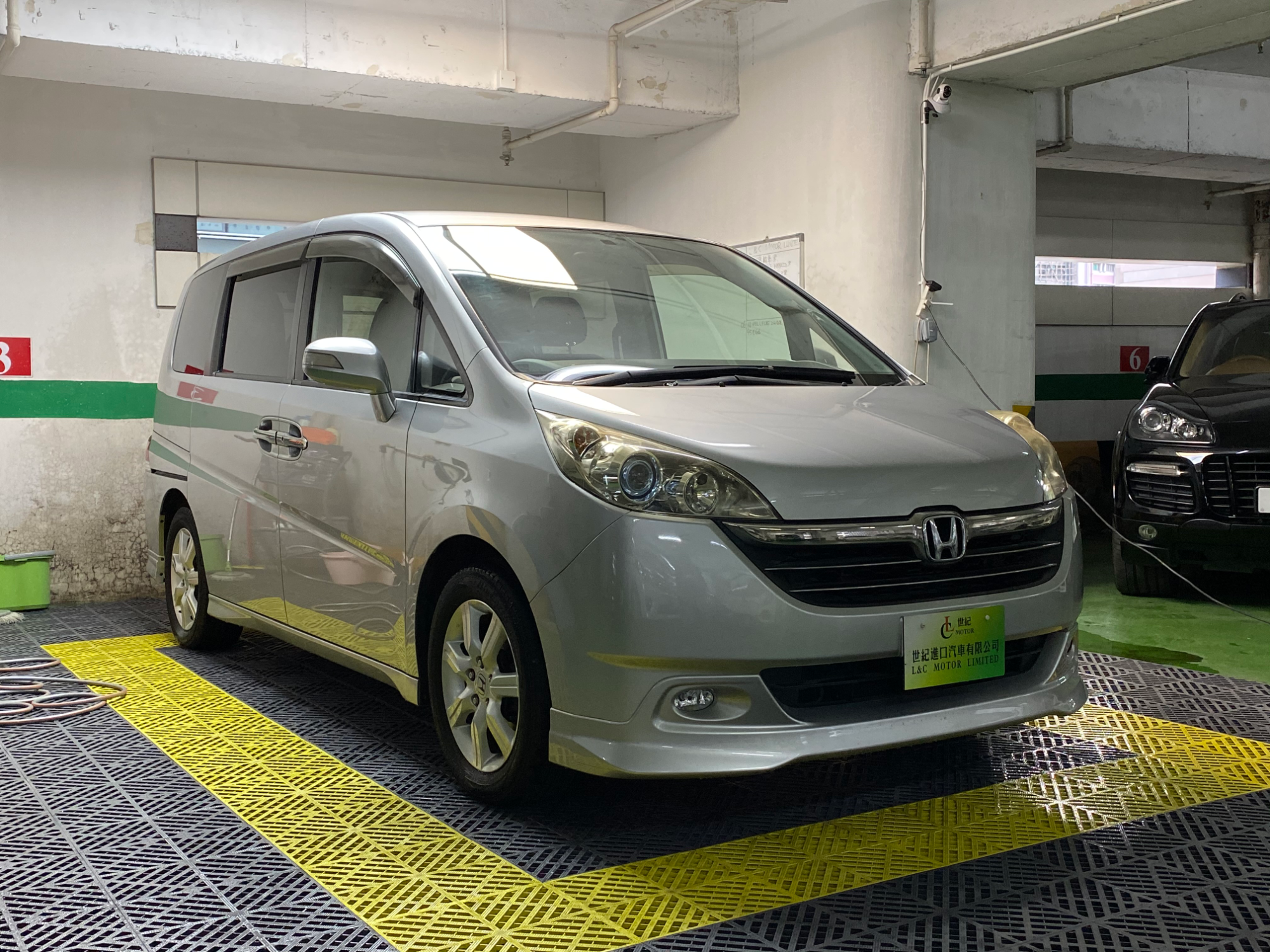 Honda stepwgn 2 поколение