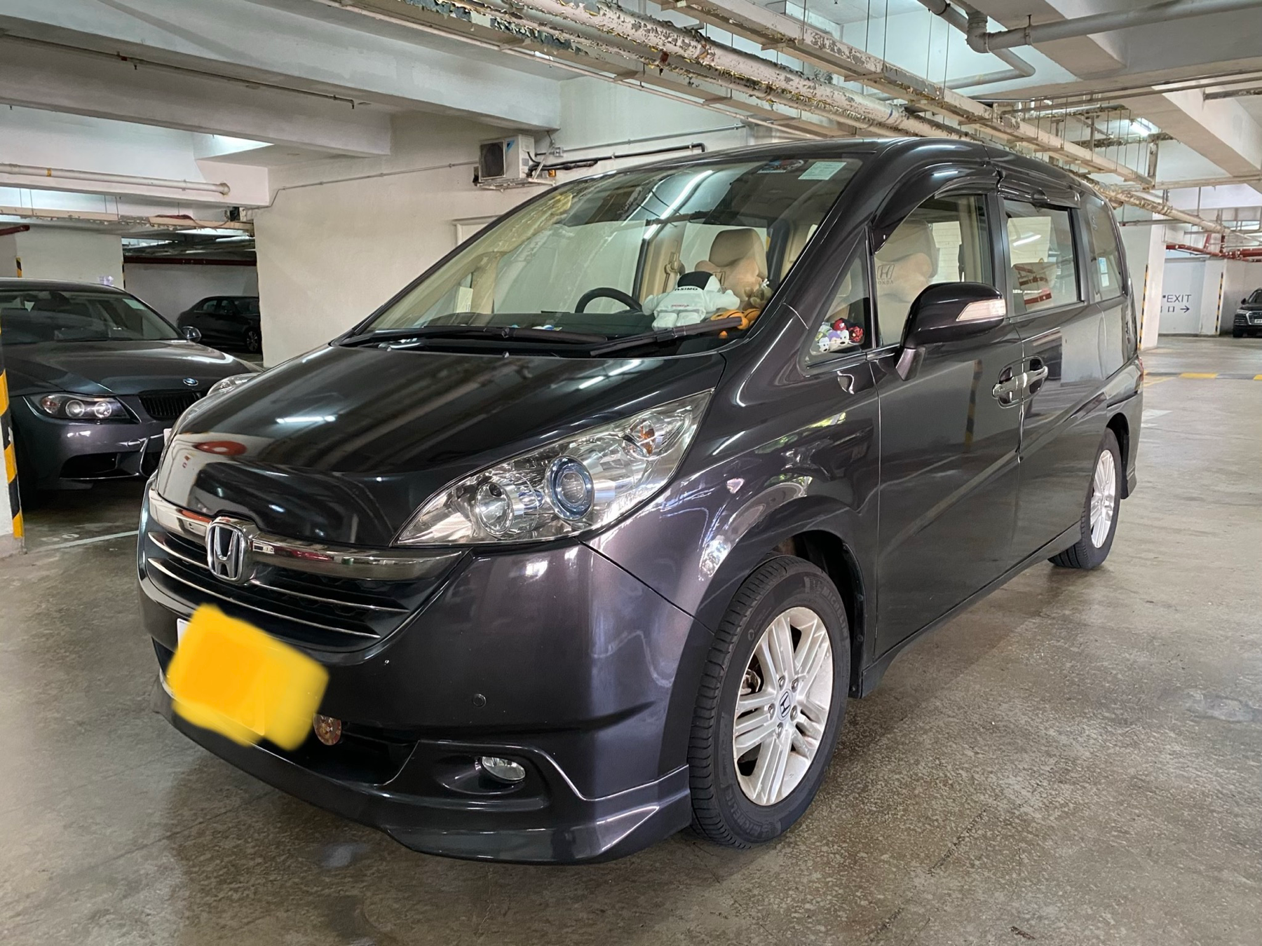 Honda stepwgn 1 43