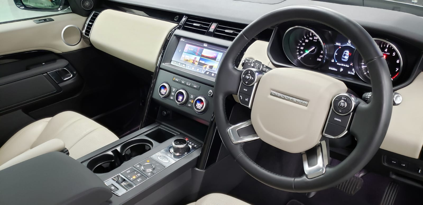 越野路華 Land Rover Discovery 3 0 Se Price Com Hk 汽車買賣平台