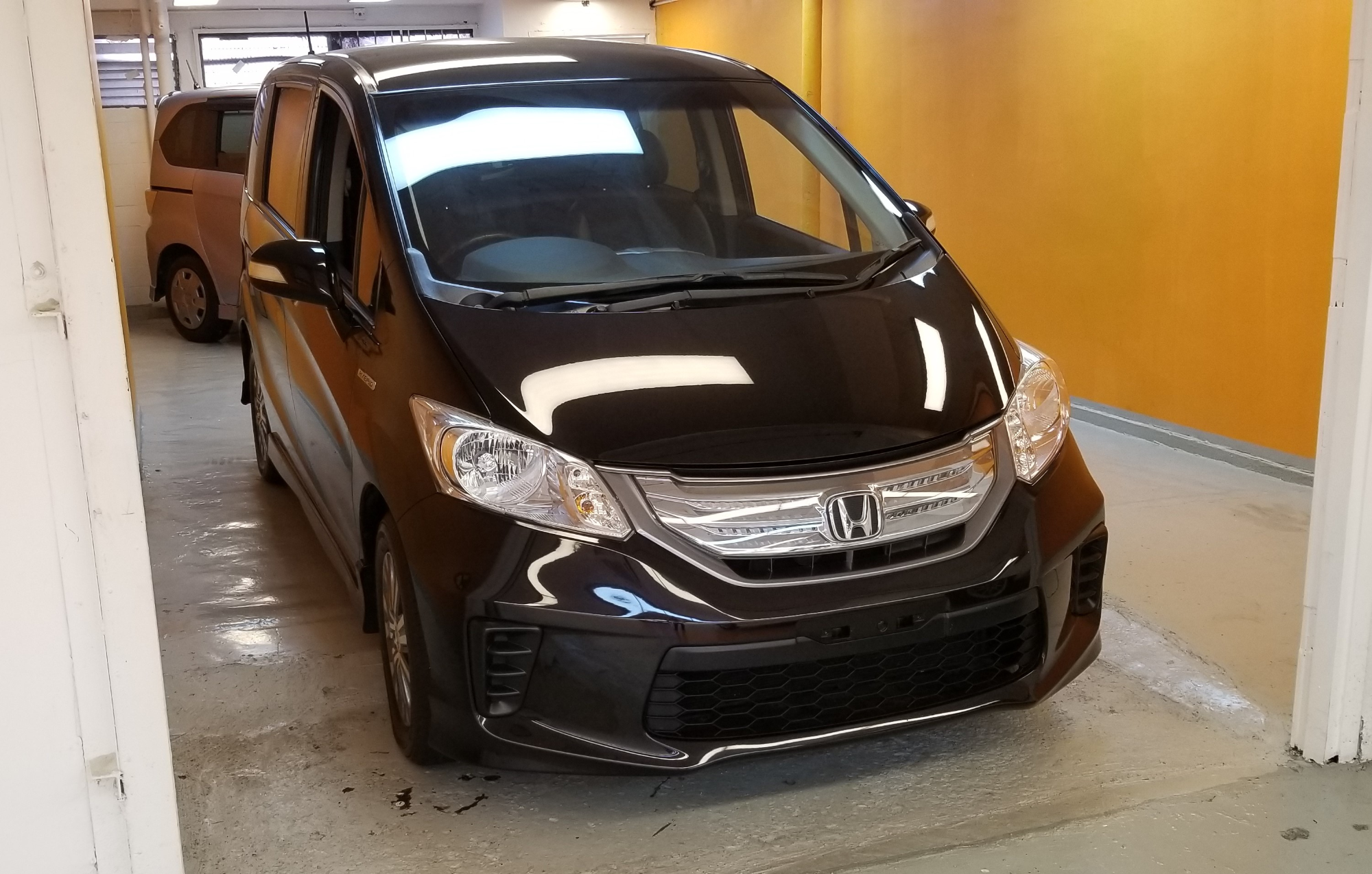 Honda freed hybrid 4wd