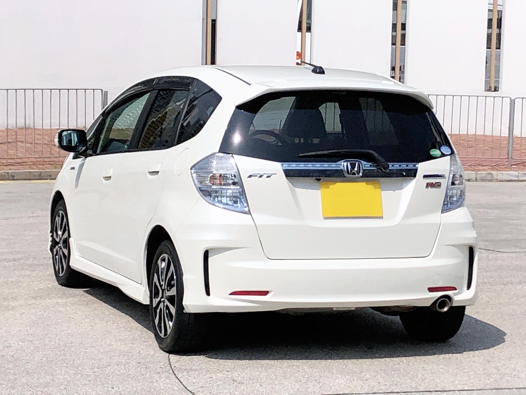 Honda fit hybrid характеристики