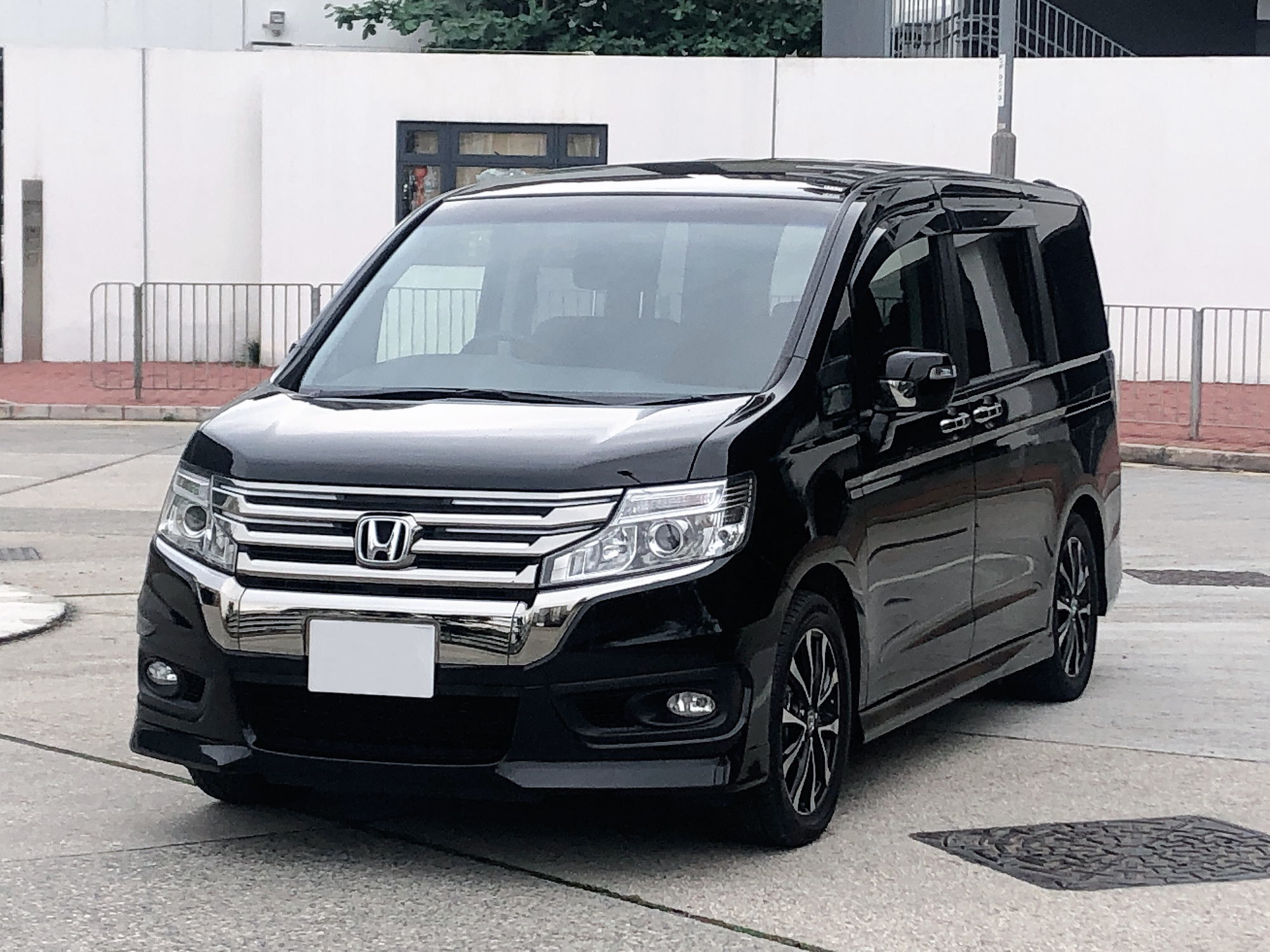 Honda stepwgn spada 2015