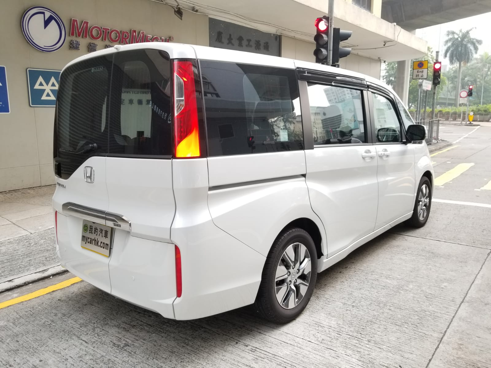Honda stepwgn 1 43
