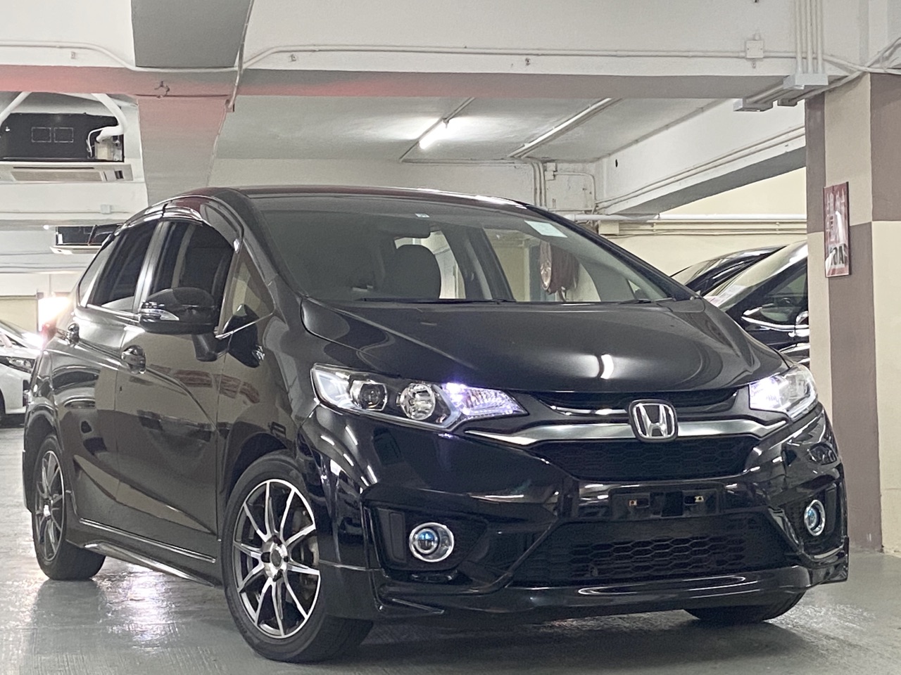 Honda fit hybrid gp5