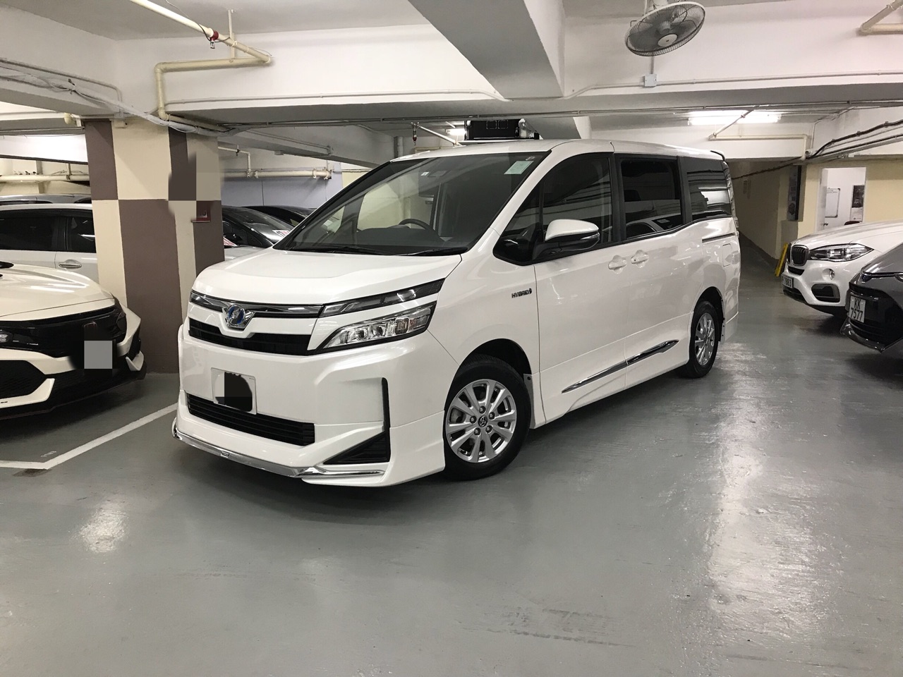 Toyota voxy hybrid 2018 Toyota voxy hybrid 2018