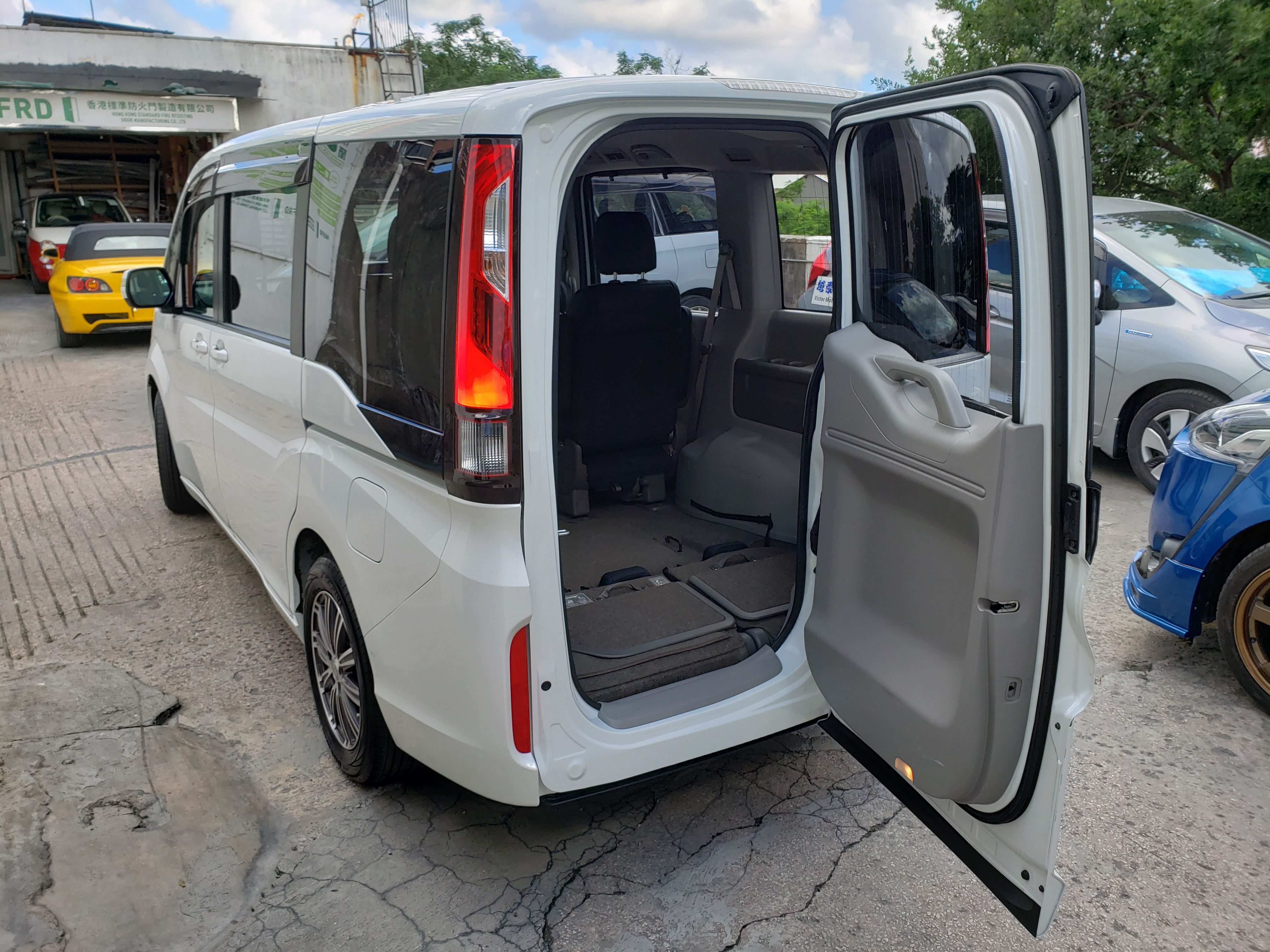 本田 Honda STEPWGN 1.5 TURBO RP1 - Price.com.hk 汽車買賣平台