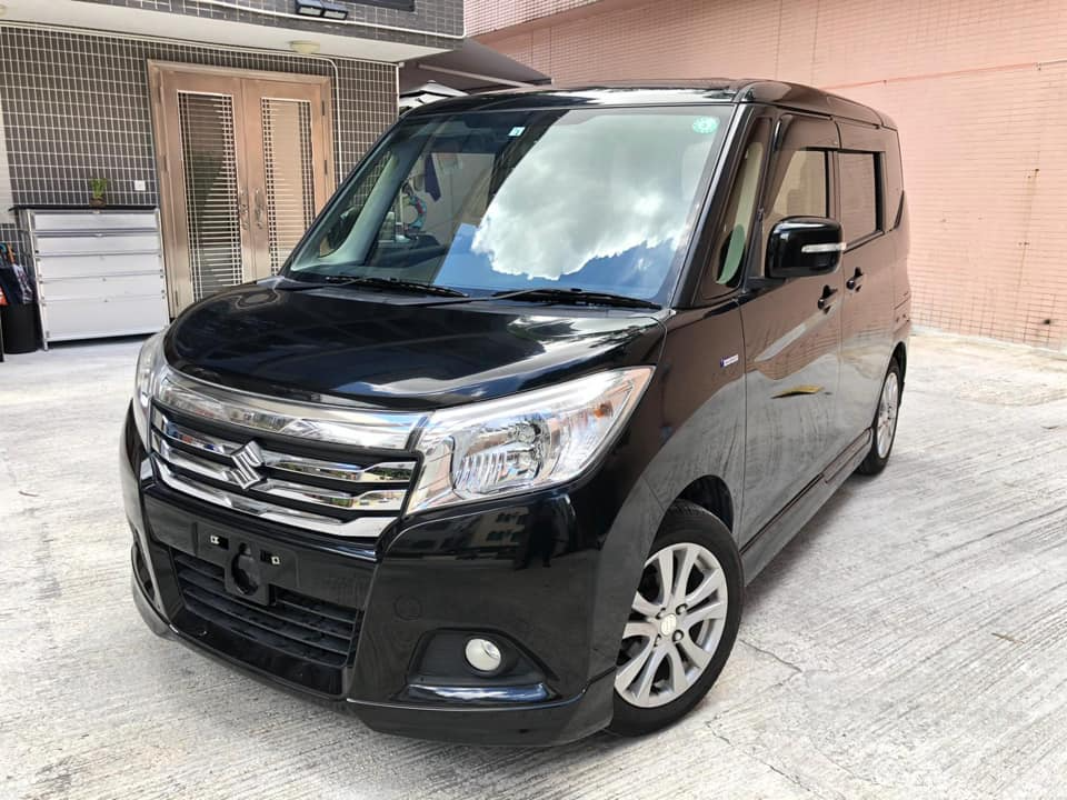 Suzuki solio hybrid