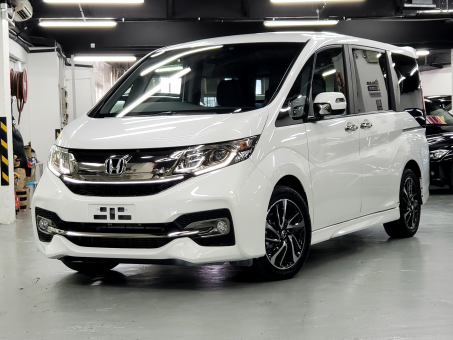 Honda stepwgn cool spirit