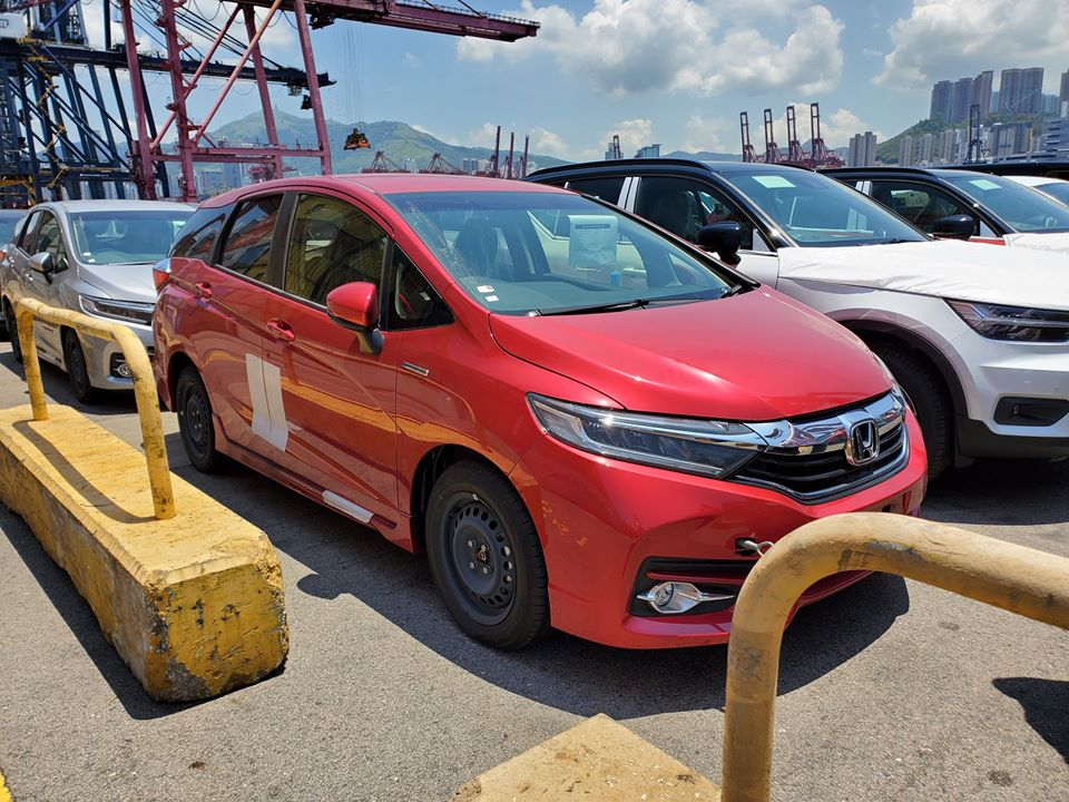 Honda fit shuttle hybrid