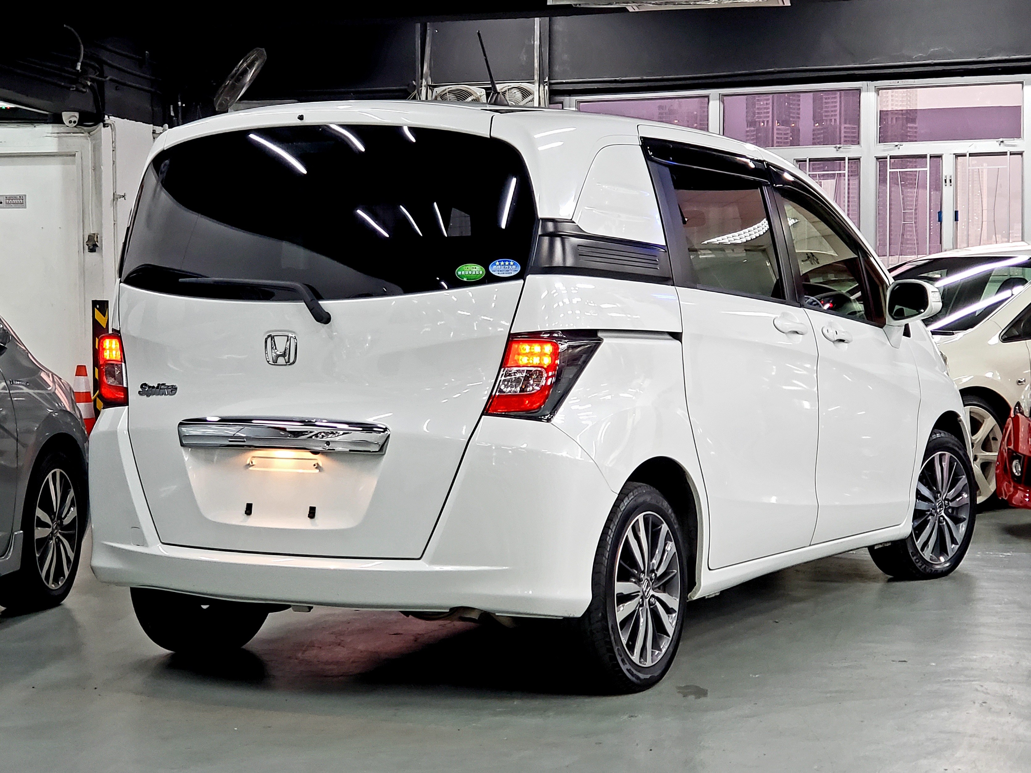 Honda freed spike обзор