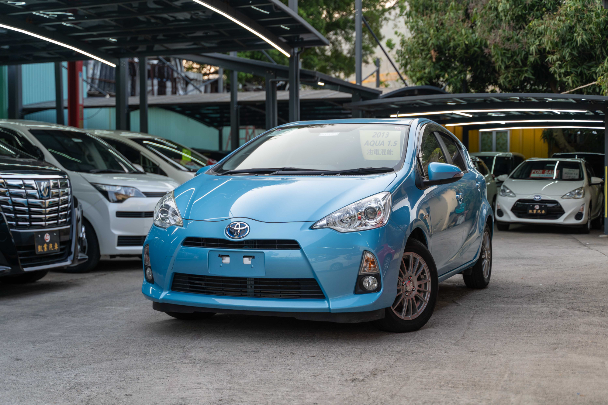 豐田toyota Prius C Aqua S 1 5 Price Com Hk 汽車買賣平台