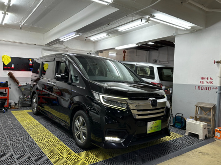 Honda stepwgn rp5 hybrid Honda stepwgn rp5 hybrid